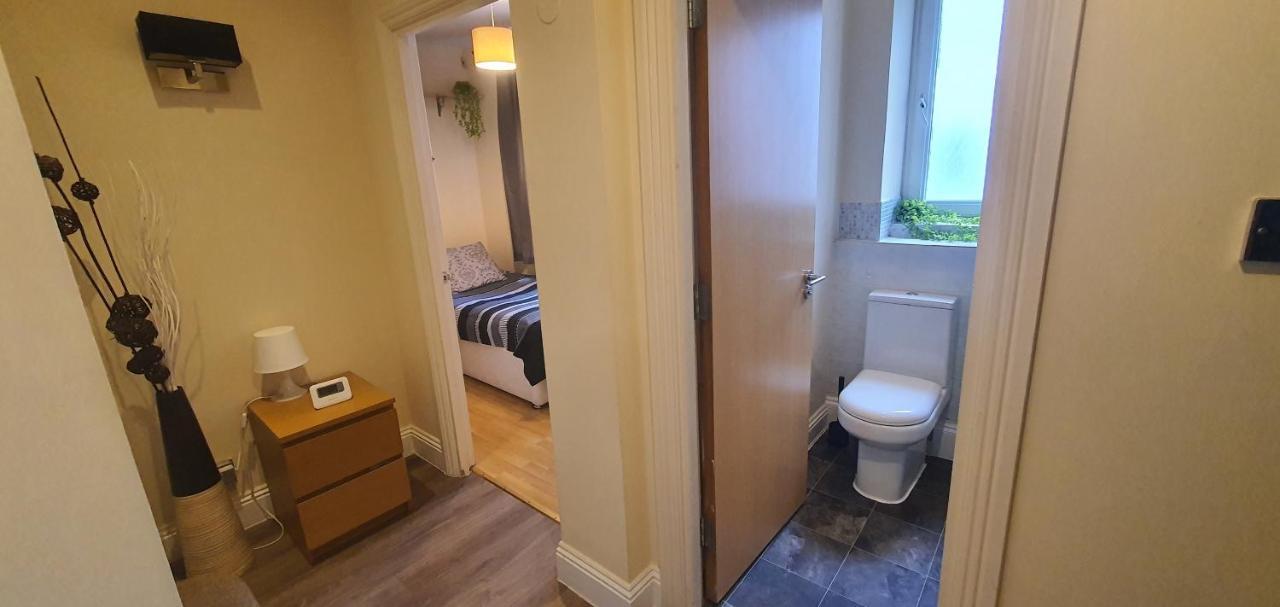 Double Room&Private Bath Near The Square Mile London Exterior photo